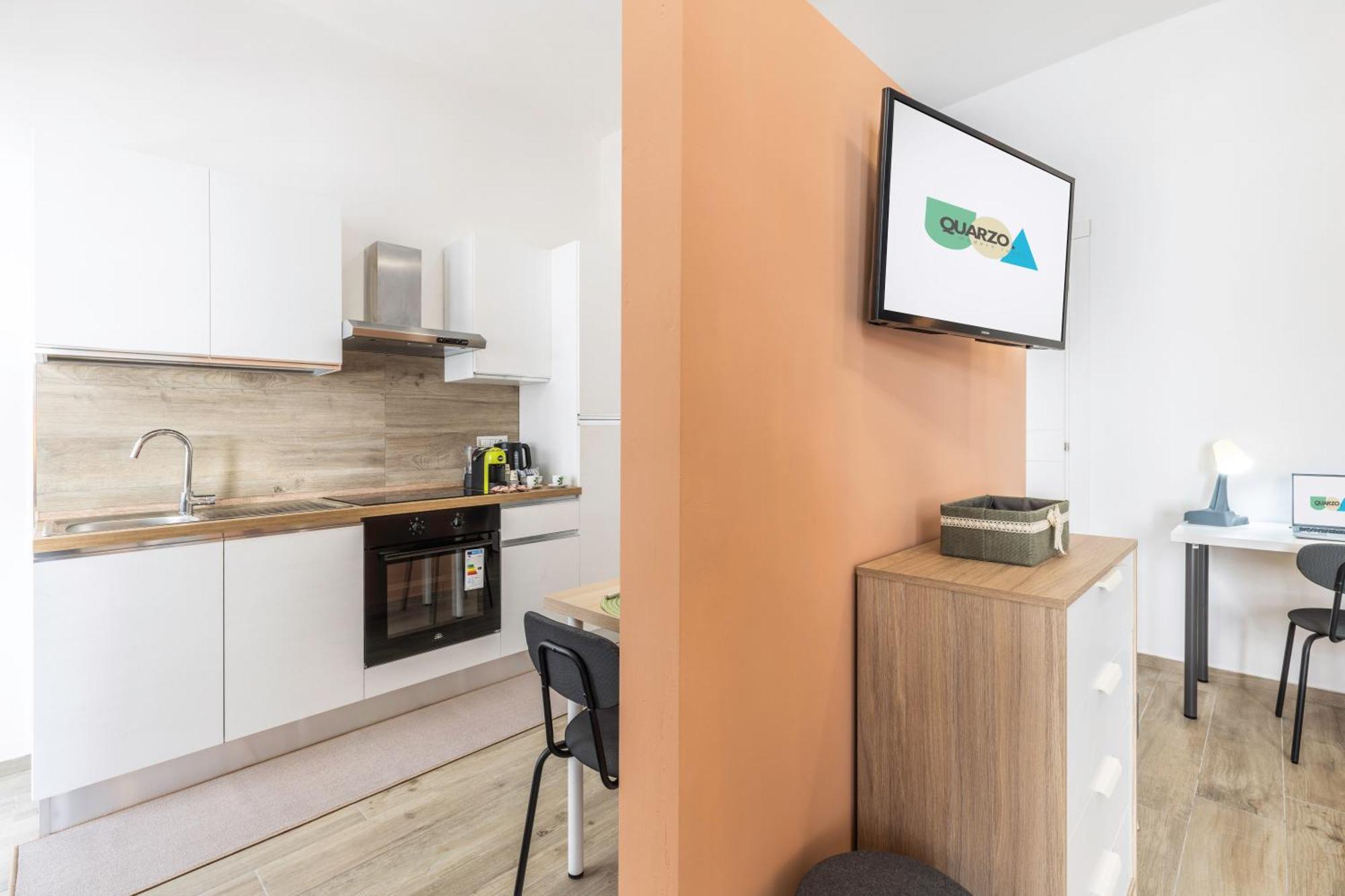 Quarzo. Modern Rooms Cagliari Eksteriør billede
